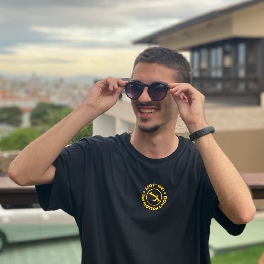 Akinn Rosa Akinn Rosa