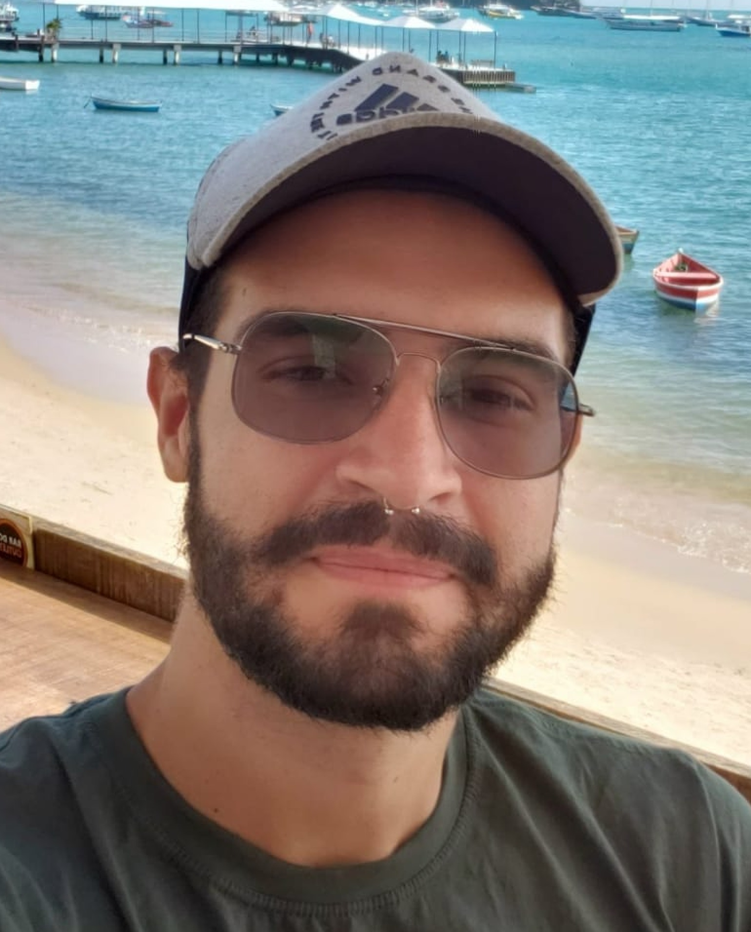 Nicholas Eduardo Nicholas Eduardo